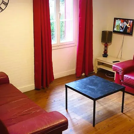Maison Lumineuse & Jardin Prive Apartment